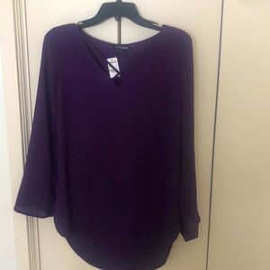 Never worn, Express top
